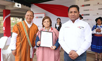 Firma del convenio marco de cooperación interinstitucional entre la UNMSM y la Municipalidad de Villa Rica